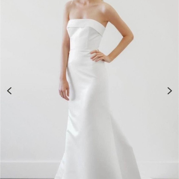 Wedding Dress WTOO Dee Dress with Bow, worn once will dry clean, purchased for - Picture 4 of 7